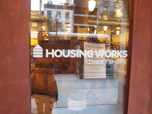 34 Tips to Thrift Store Shop Like a Pro! (Pass On to Newbies!) 34 Tips to Thrift Store Shop Like a Pro! (Pass On to Newbies!)