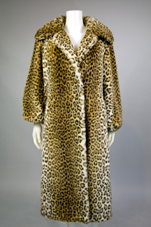 The Fur Debate: How to be Sustainable & Recycle Vintage Fur for Good Causes