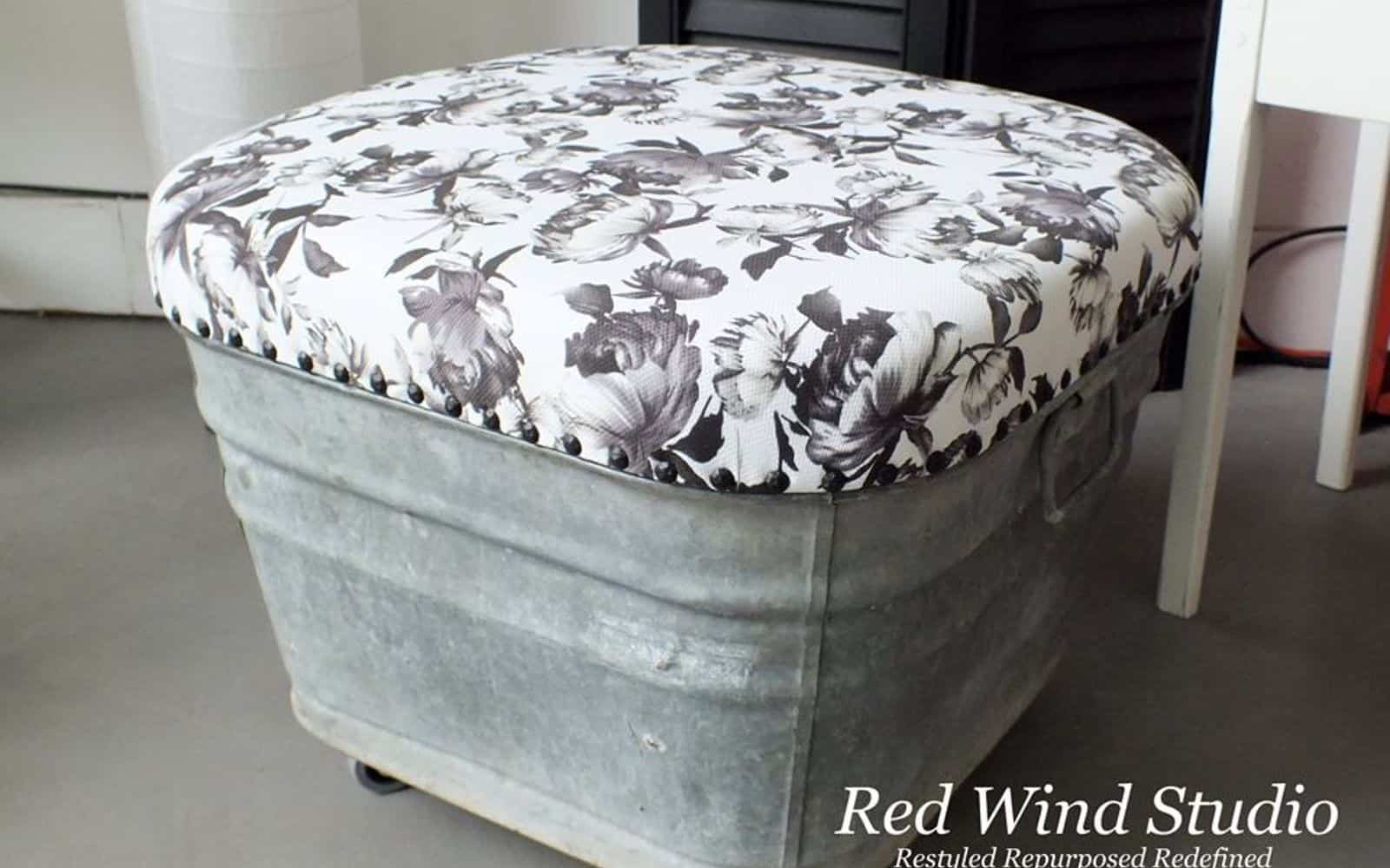 Tin Bucket Love: 5 DIY Ideas Tin Bucket Love: 5 DIY Ideas