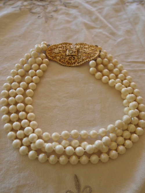 vintage costume jewelry vintage costume jewelry